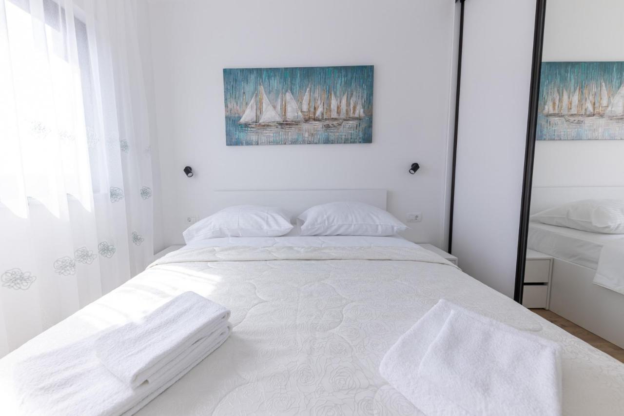 Apartman Ivan & Marko Трогир Экстерьер фото